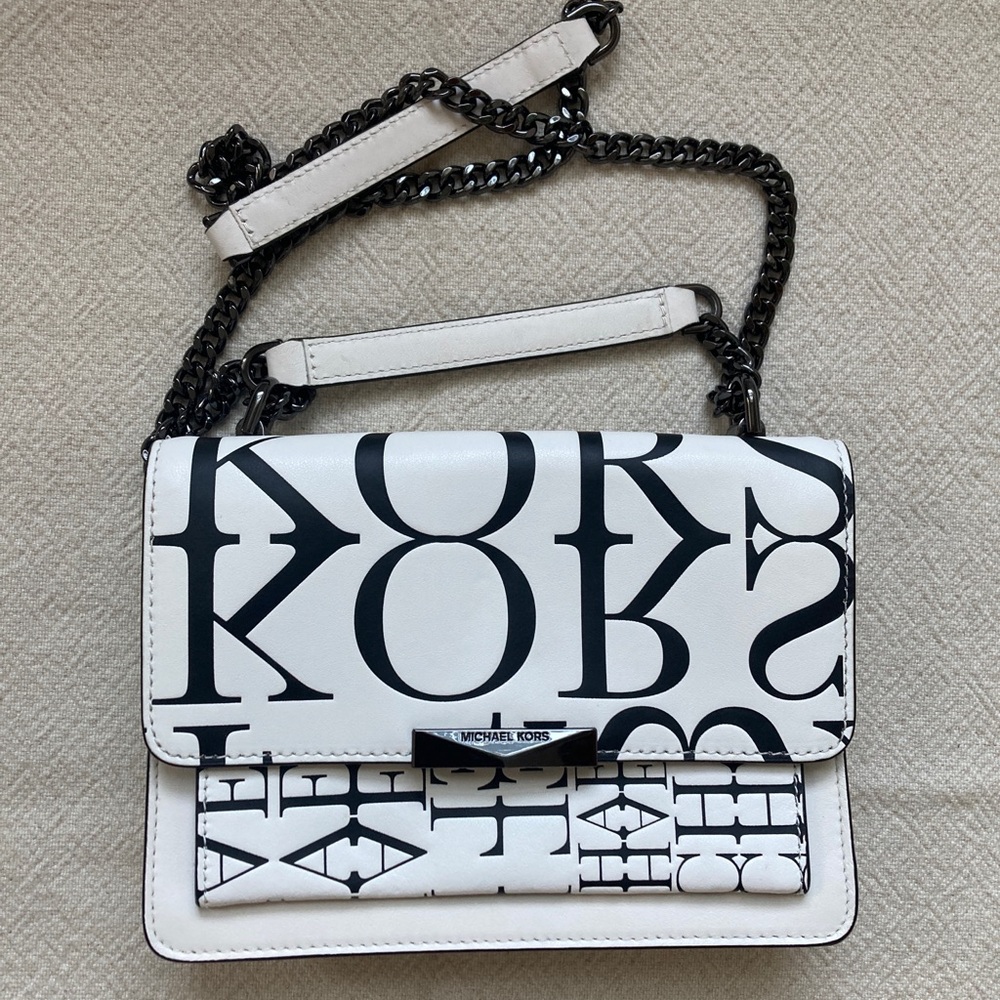 Micheal Kors Jade Logo Bag